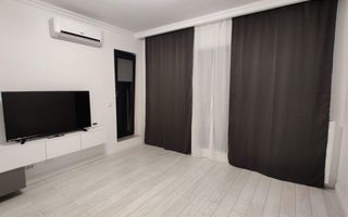 Inchiriez garsoniera Exigent Plaza 500€ Proprietar - Poză 7