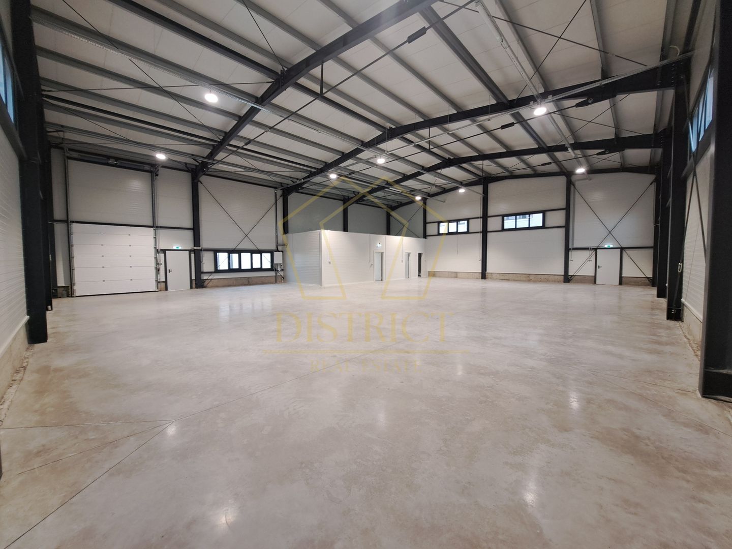 COM 0% Hala servicii, birouri și depozitare la prima inchiriere | Giarmata-Vii - Poză 1