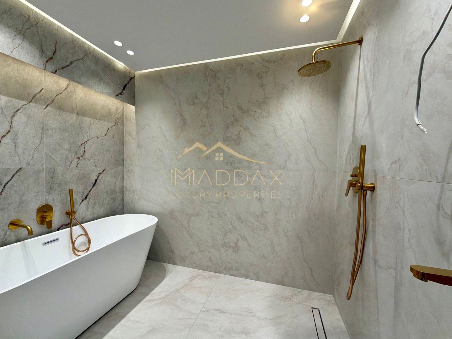 Duplex 4 camere cu gradina //  200 mp + curte 150mp // Straulesti - Poză 31