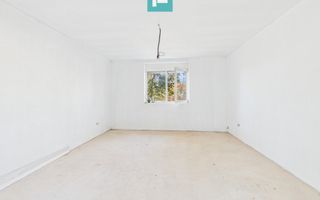 Casă cu teren 983 mp, front stradal 30 m, Cicir - Poză 5
