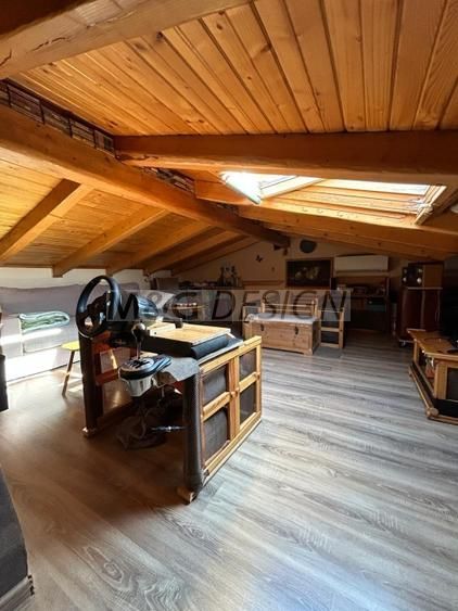 Apartament  cu 2 camere si pod amenajat Giroc - Poză 8