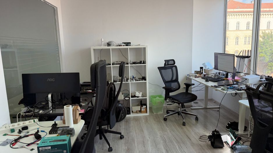 Birou de închiriat – flexibil și adaptabil nevoilor tale - Poză 8