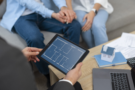Evaluare corecta si realista a proprietatii
