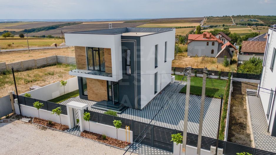 Vânzare, casă Hi-Tech, 200 mp, str. Meșterul Manole, Colonița - Poză 24