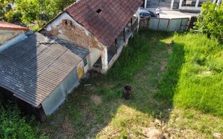 Casă de vânzare cu teren generos – 2.500 mp - Poză 1