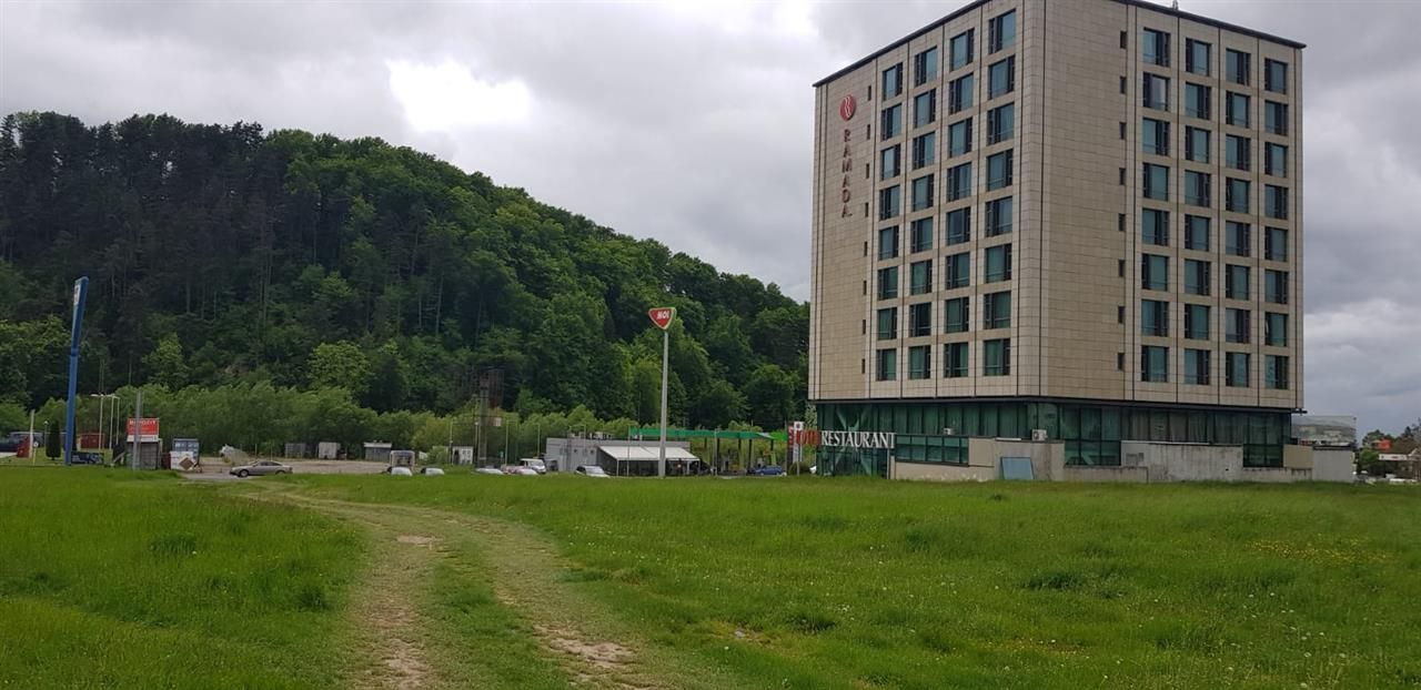 In evantaiul padurii, 750mp teren - Poză 13