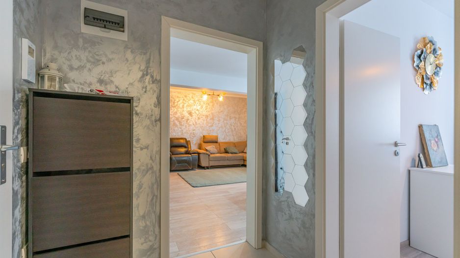 Studio mobilat și utilat, bloc 2020, etaj 3 – Terasă comuna amenajată - Poză 10