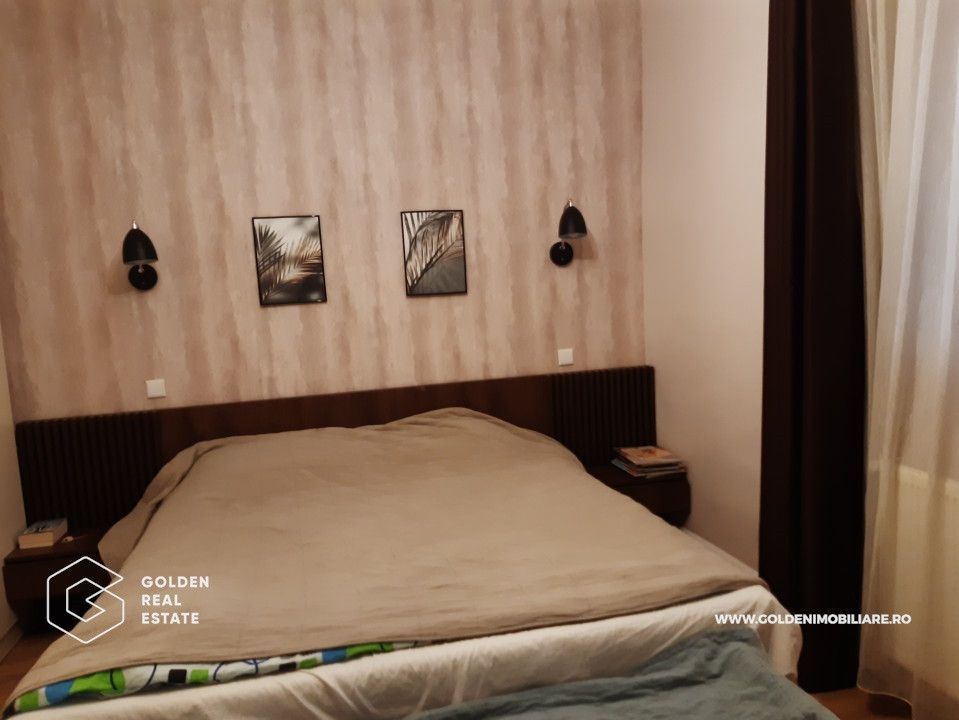 Casa mare, cu 4 apartamente a cate 1, 2, 3 și 4 camere fiecare - Poză 21