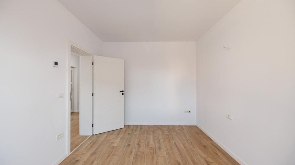 Duplex P+E în Moșnița Nouă, 3 dormitoare, 3 bai, teren 403 mp. Comision 0% - Poză 15