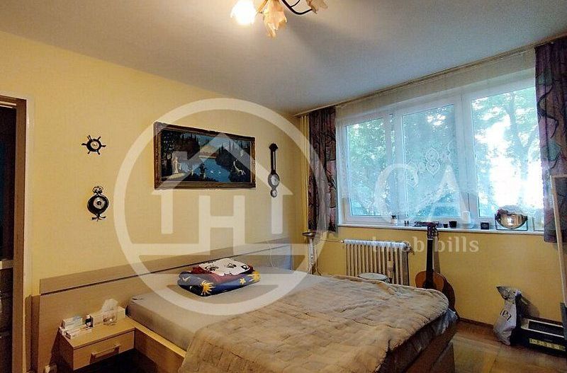 Apartament cu 2 camere de vanzare in zona Rogerius, Oradea - Poză 1