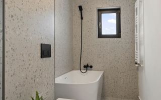 Exceptionala Casa 5 Camere Renovata 2025 - Poză 14