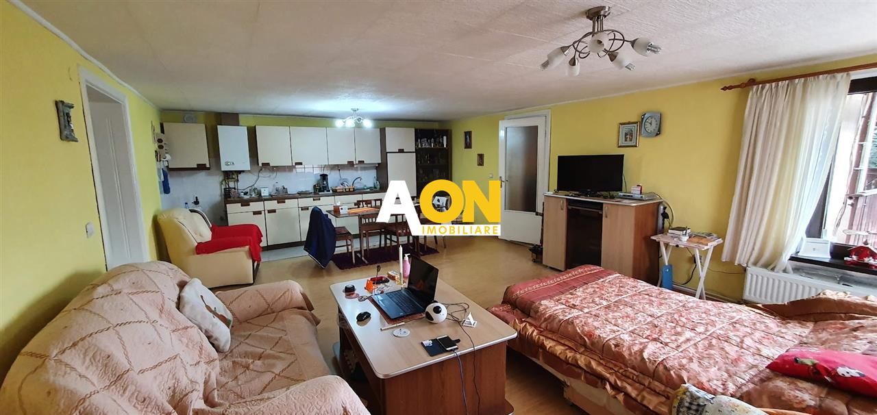 Casa cu 1064 mp teren, ideala pentru pensiune - Poză 19