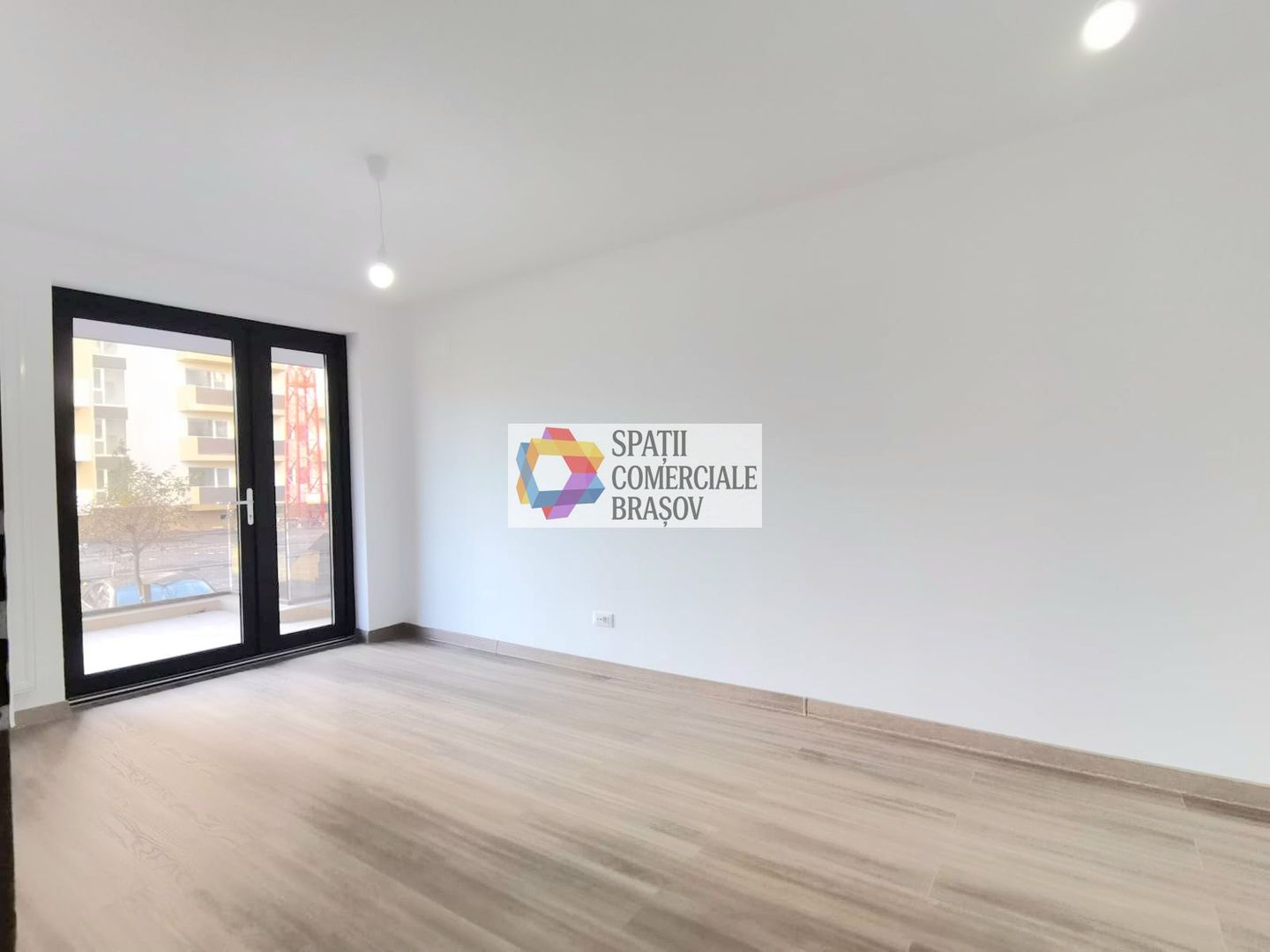 Spariu comercial Urban Plaza - 224 mp #plus-imo.ro - Poză 12