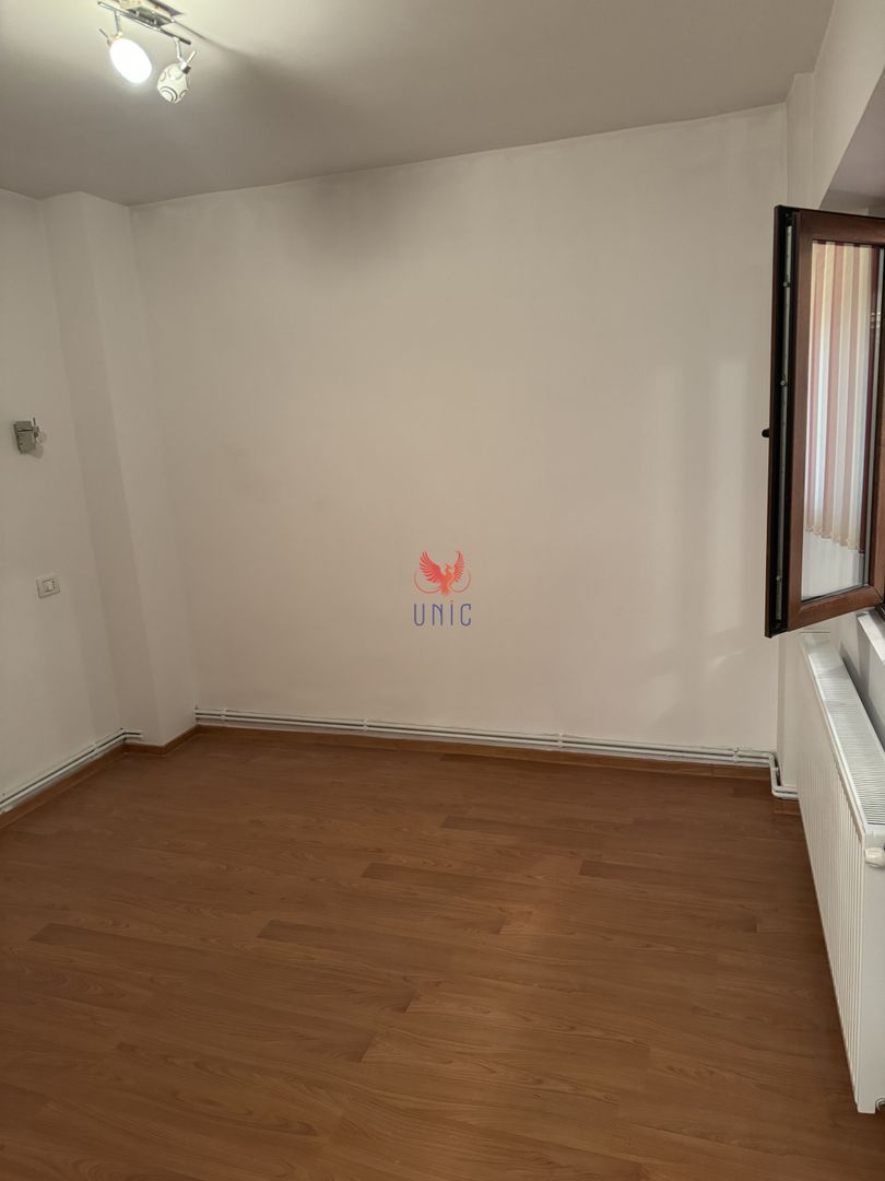 Apartament 3 camere parter - Mall Electroputere - Poză 4