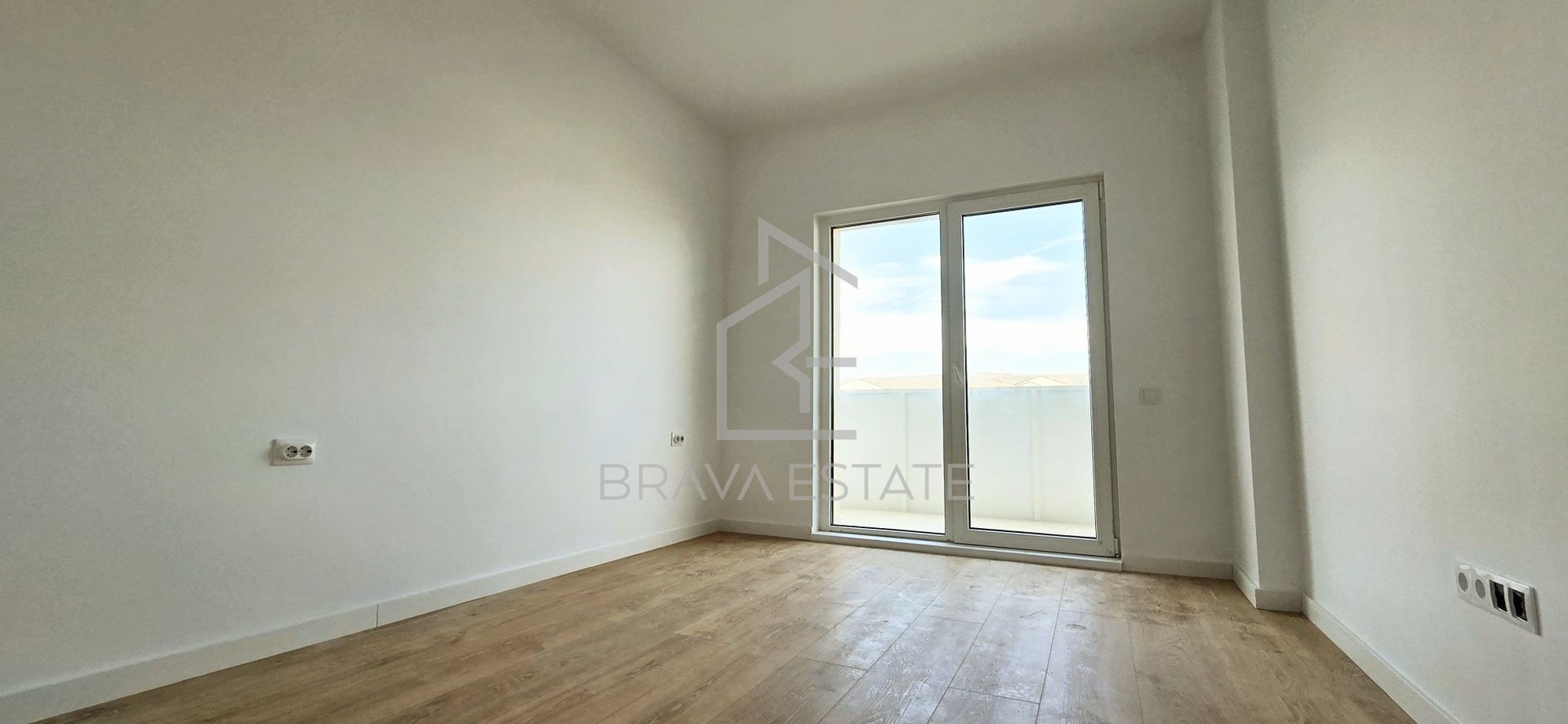 Apartament 3 camere, terasa, garaj subteran, zona Eroilor, Florești - Poză 9