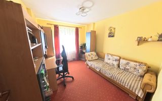 Apartament 3 camere - cartierul Unirii, str. Decebal - Poză 3