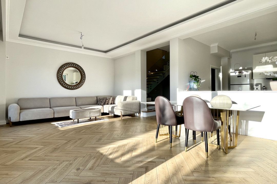 Vile de lux P+1 cu 5 camere și grădină, Corbeanca - Poză 3
