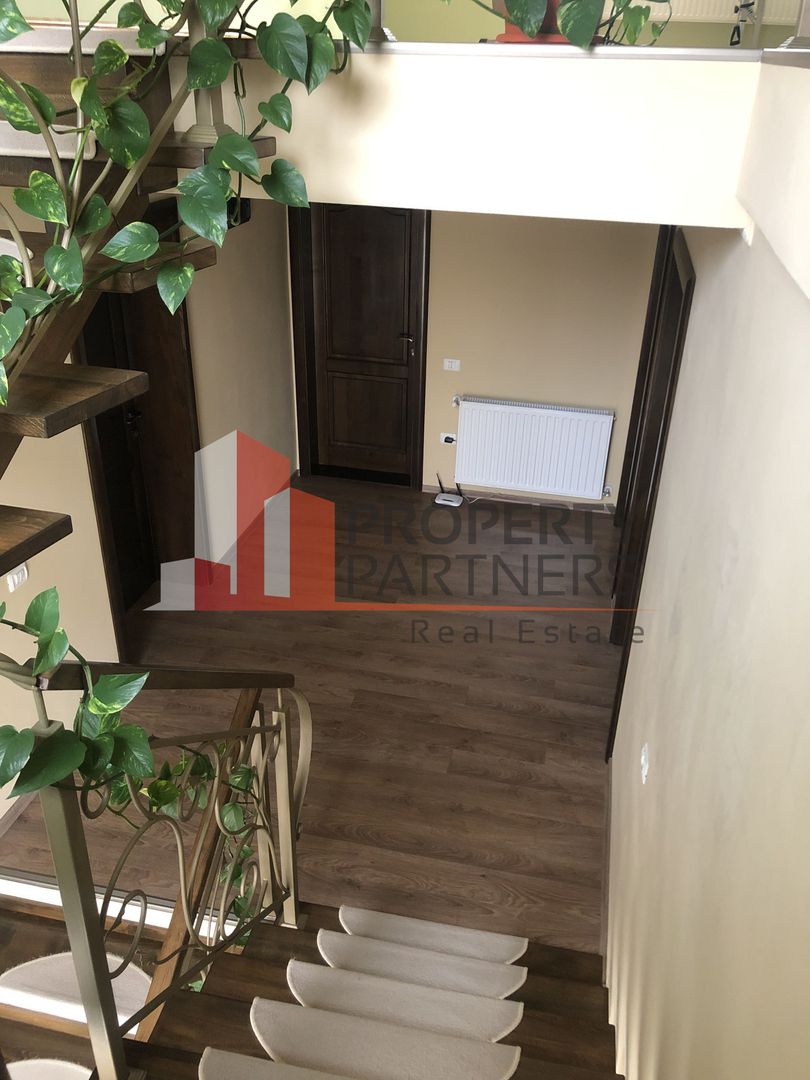 Vila de locuit in Bran/Predelut cu panorama superba. - Poză 34