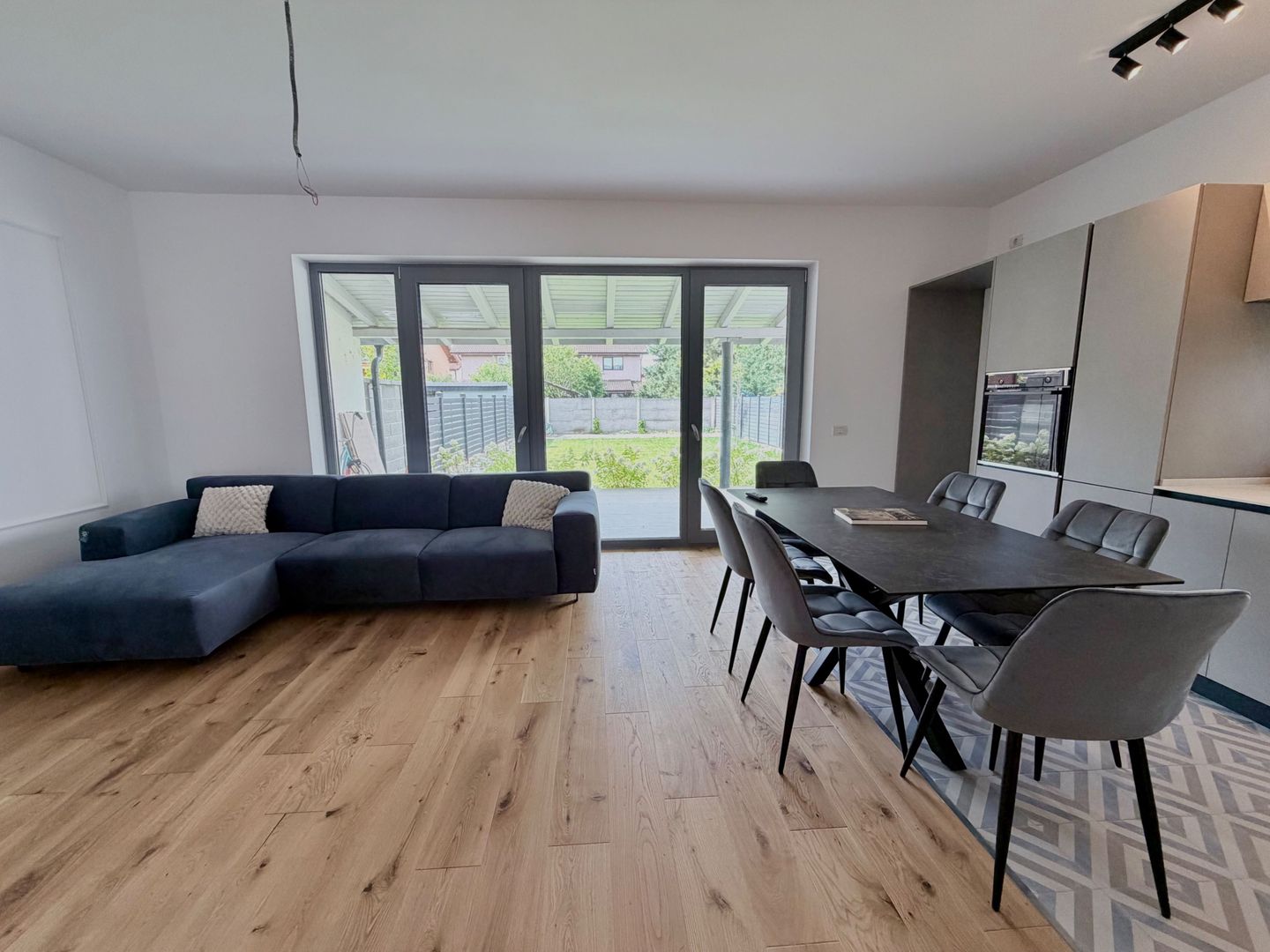 DUPLEX MOBILAT SI UTILAT - Poză 10