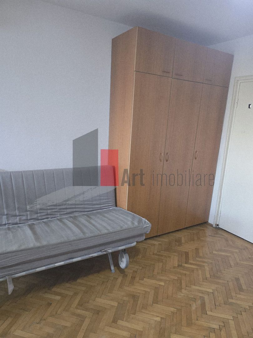 Garsoniera Costin Georgian - Poză 5