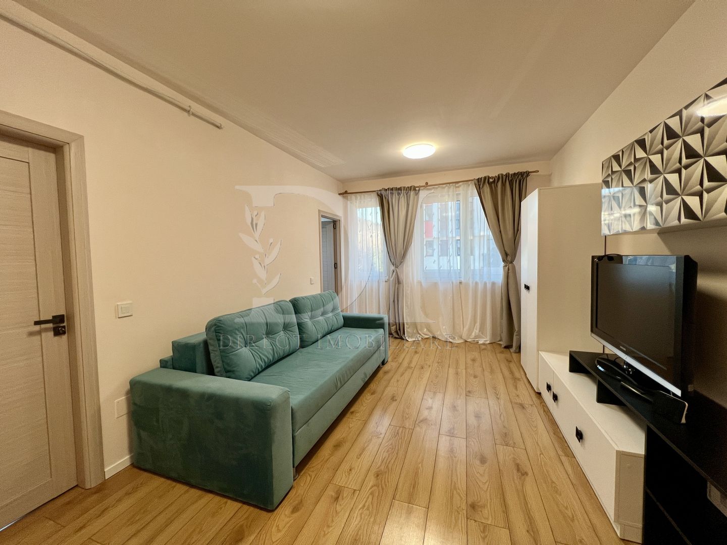 Apartament doua camere / Parcare  / Zona Parcul Poligon - Poză 2