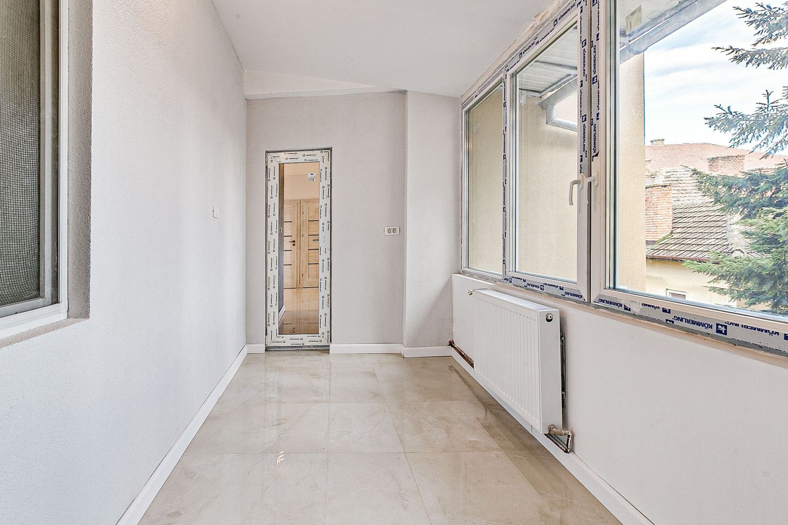 Apartament spațios în zonă centrală - Poză 10