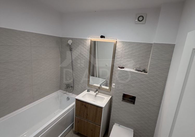 Inchiriez apartament in 7 Noiembrie, 2 camere, - Poză 7