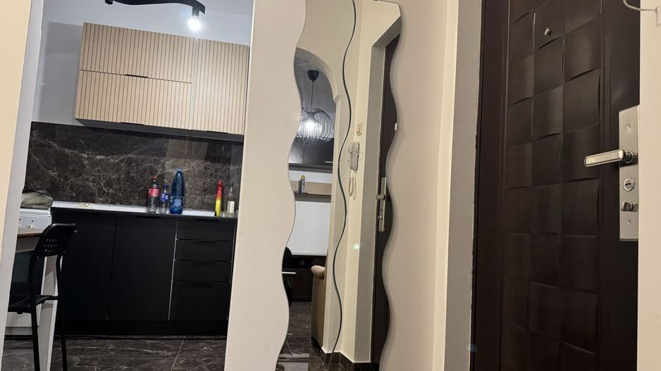 Apartament 2 camere renovat, etaj 3, metrou 1 Mai, Domenii - Poză 8