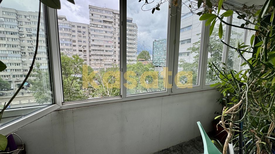 Titulescu - Apartament cu 4 camere la 5 minute de Piata Victoriei - Poză 3