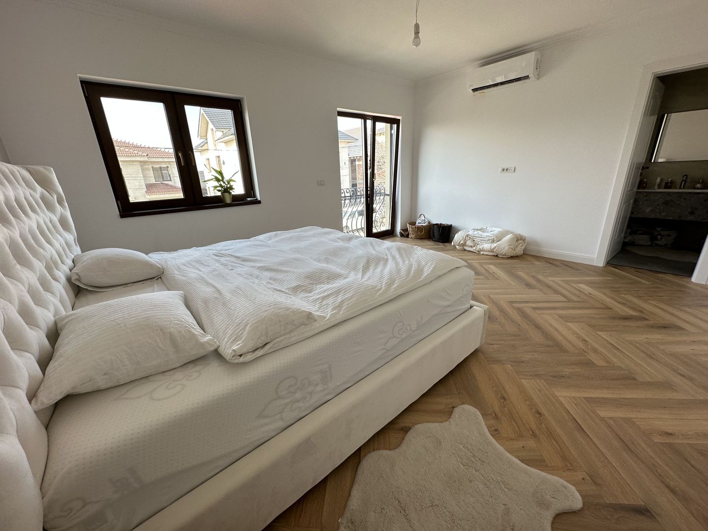 Duplex despartit prin spatiu tehnic  - teren 500mp - Poză 7