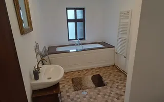 Casă  de închiriat in Centrul Istoric - Poză 11