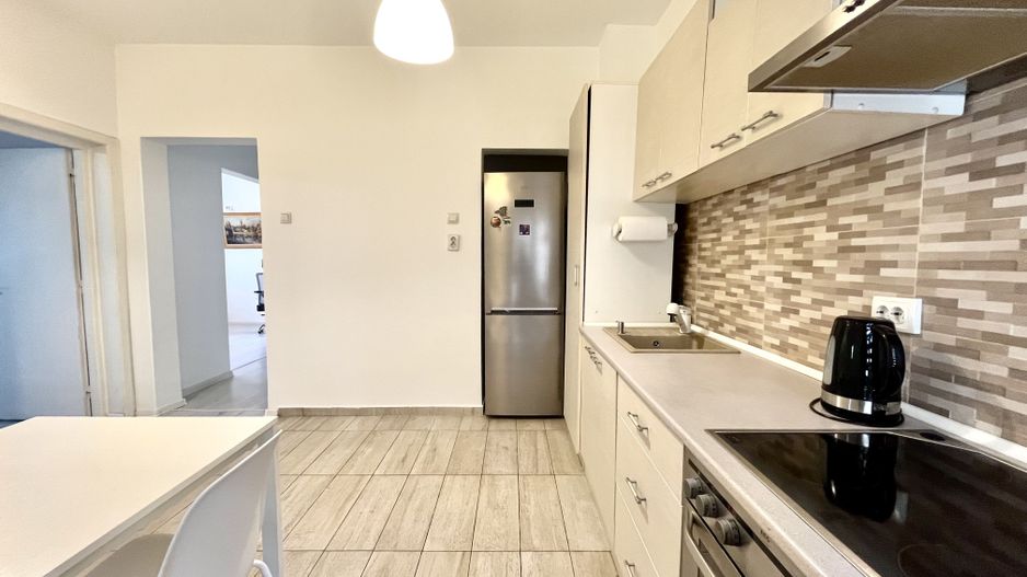 Apartament deosebit cu 3 camere, garaj, cu vedere unică la râul Bega - Poză 11
