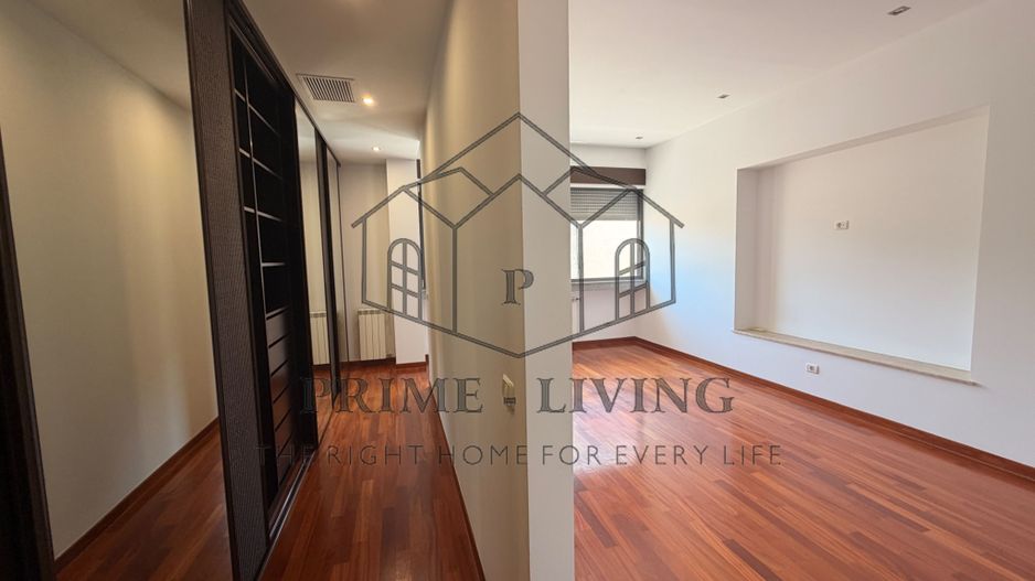 APARTAMENT LUMINOS  CU 4CAMERE LA INCHIRIERE IN DOROBANTI - Poză 5