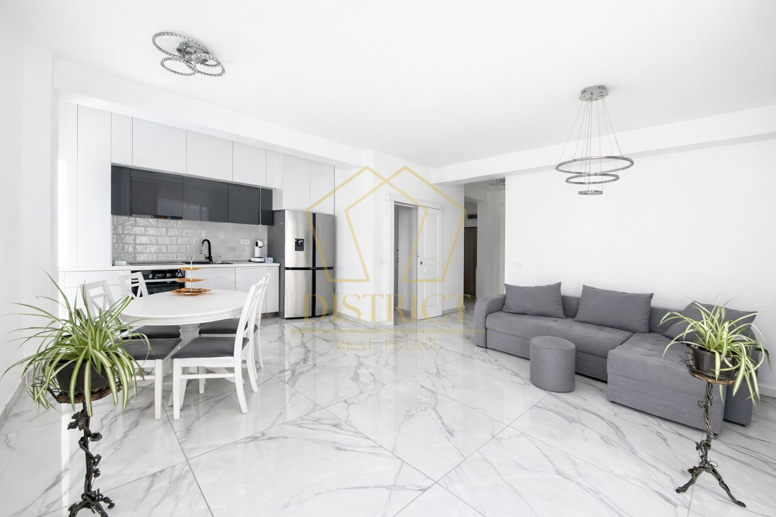 Apartament spatios cu 2 camere | Pet friendly | Giroc - Poză 1