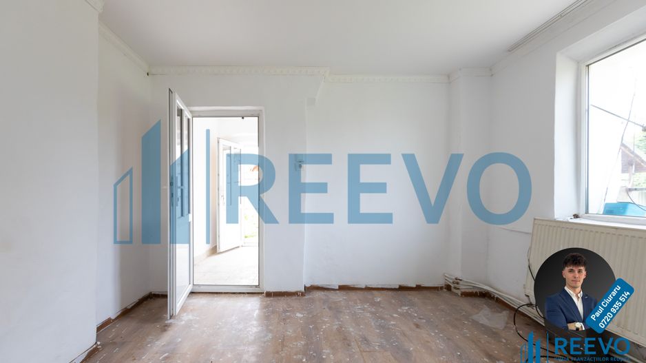 Casă și teren de vânzare, str George Enescu, Bacău - Poză 14