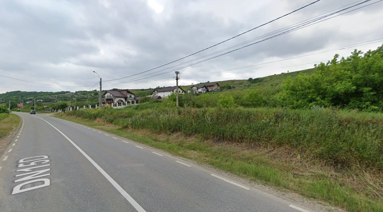 Teren 2.000 mp cu deschidere la DN, Str. Călugăreni. - Poză 1