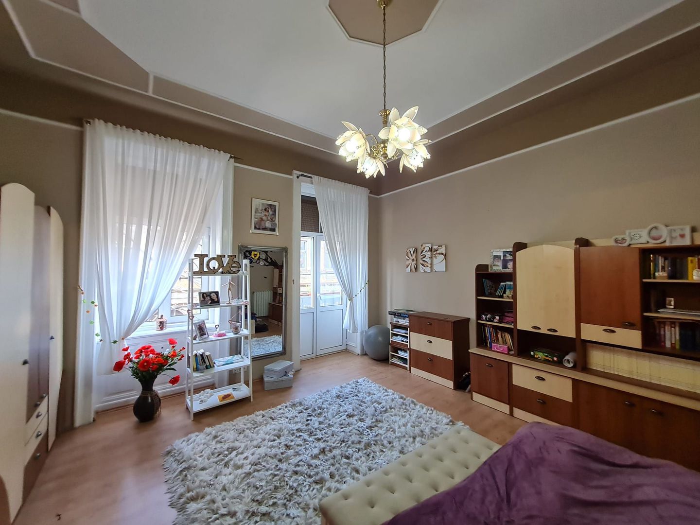 Apartament spațios 3 camere - Poză 8