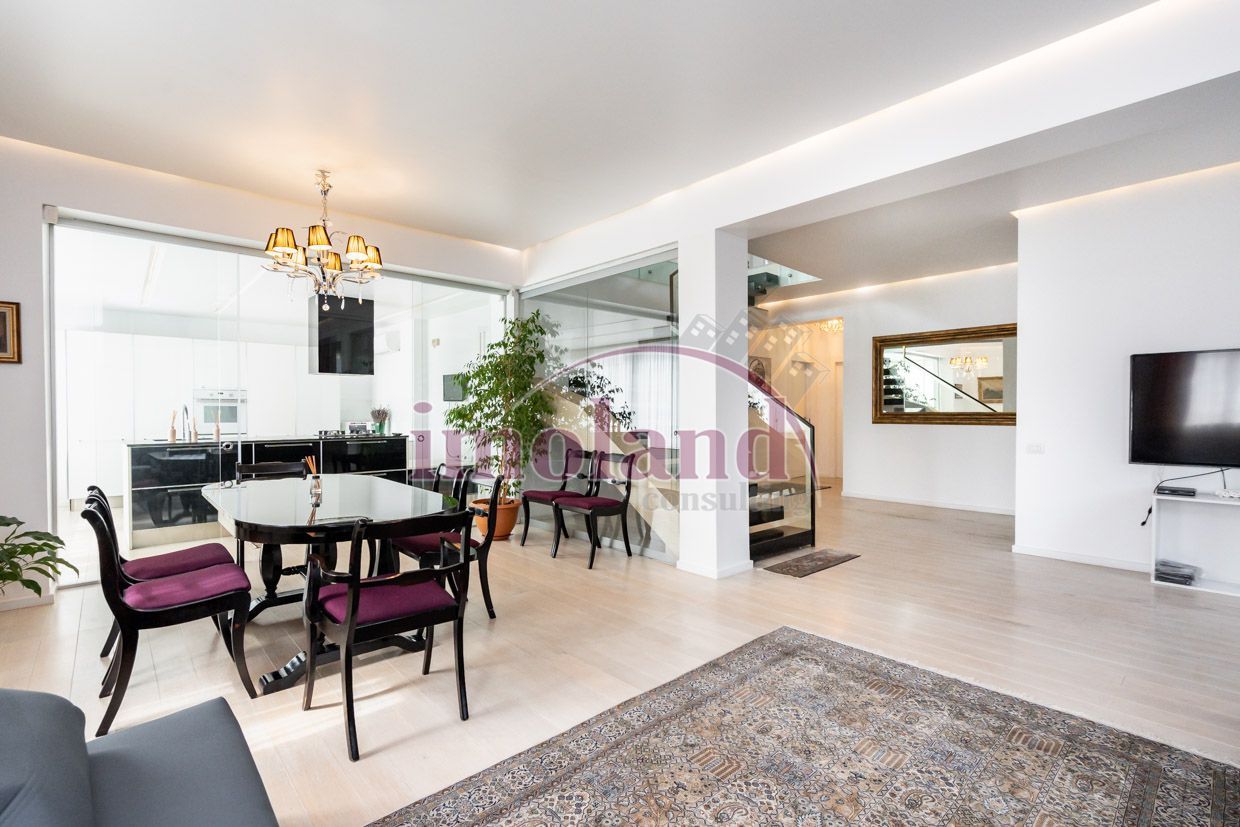 Inchiriere - apartament-duplex - 6 camere - Primaverii - Poză 1