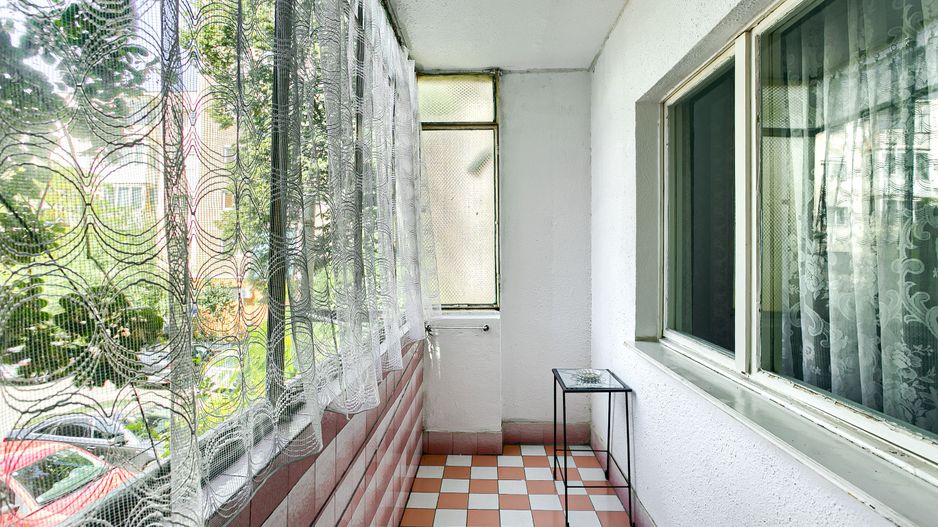 VANDUT Apartament cu 2 camere, etaj 1 in Micalaca zona Voinicilor - Poză 6