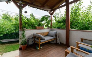 DE VANZARE CASA CU 4 CAMERE BUNA ZIUA - Poză 7