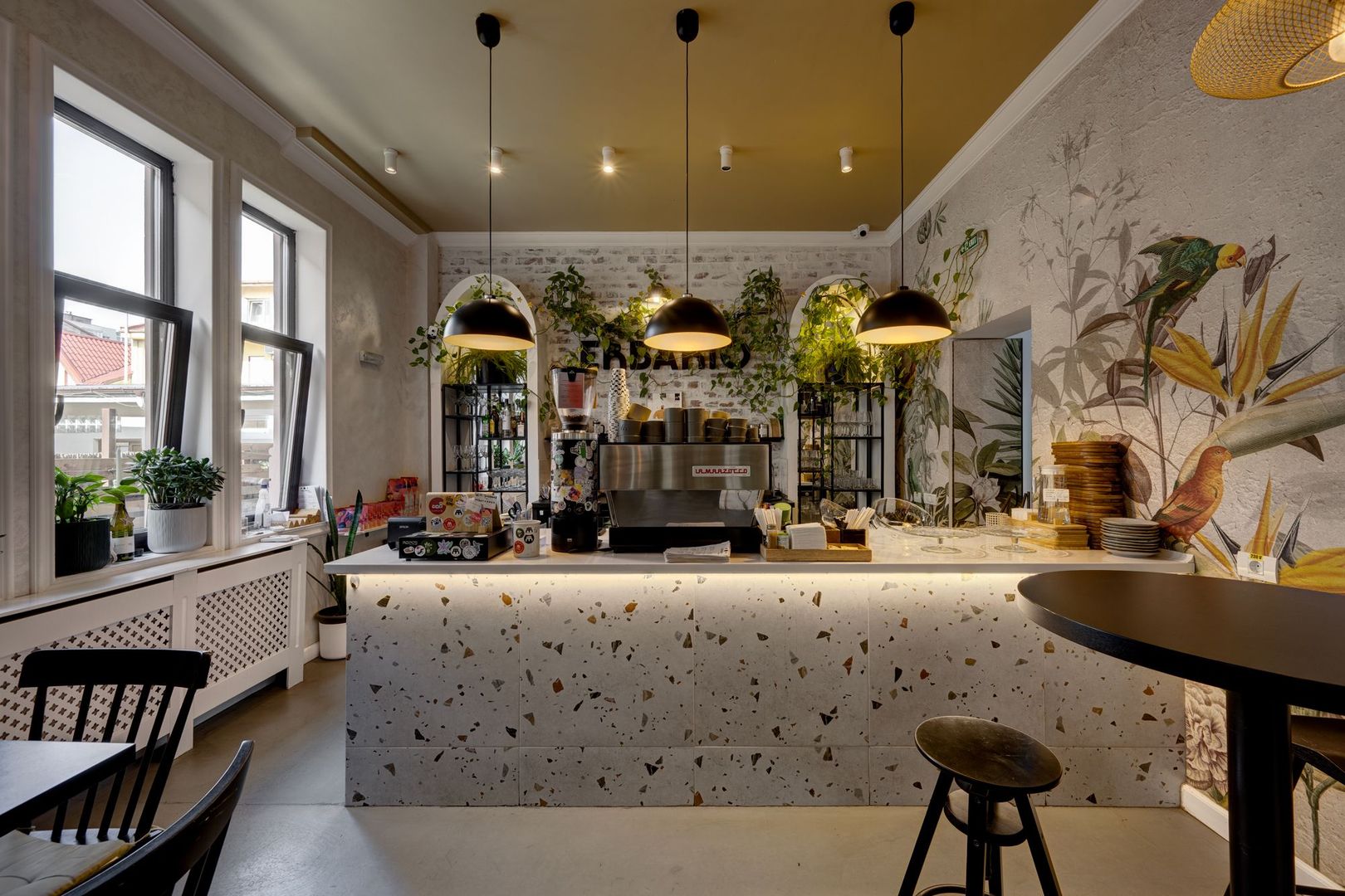 Vindem Afacerea ! Mini Hotel + Cafenea/ Restaurant ! Parcul Carol ! - Poză 1