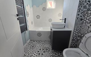 Apartament 3 Camere,  2 Bai, Etaj 1, Complet Renovat, Cetate - Poză 9