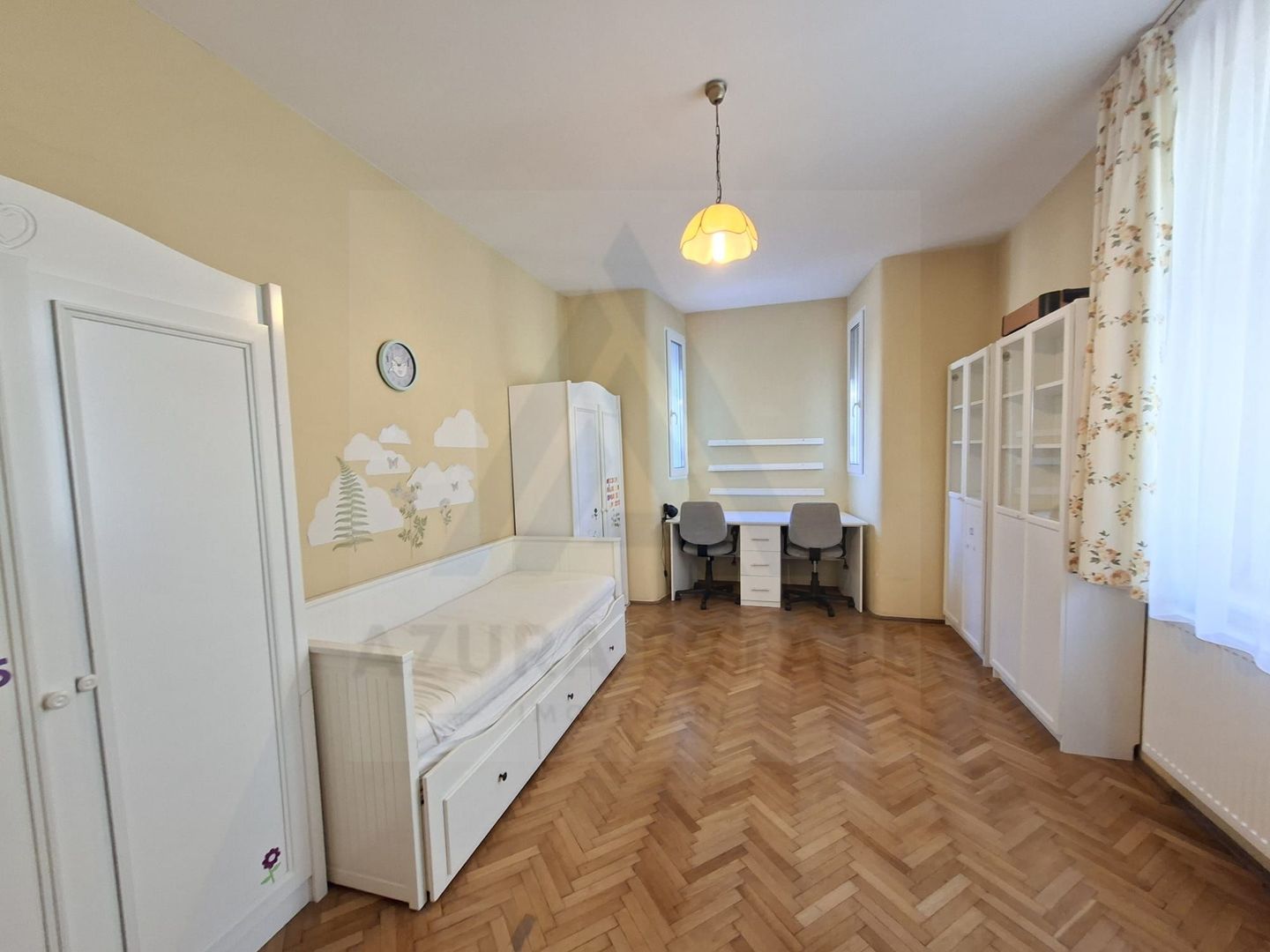 Apartament modern 3 camere curte individuala pe Bulevardul Victoriei - Poză 4