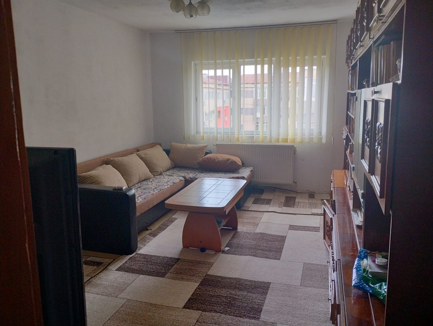 vand apartament 2 camere, dec zona Splai Mihai Viteazul, incalzire pe - Poză 4