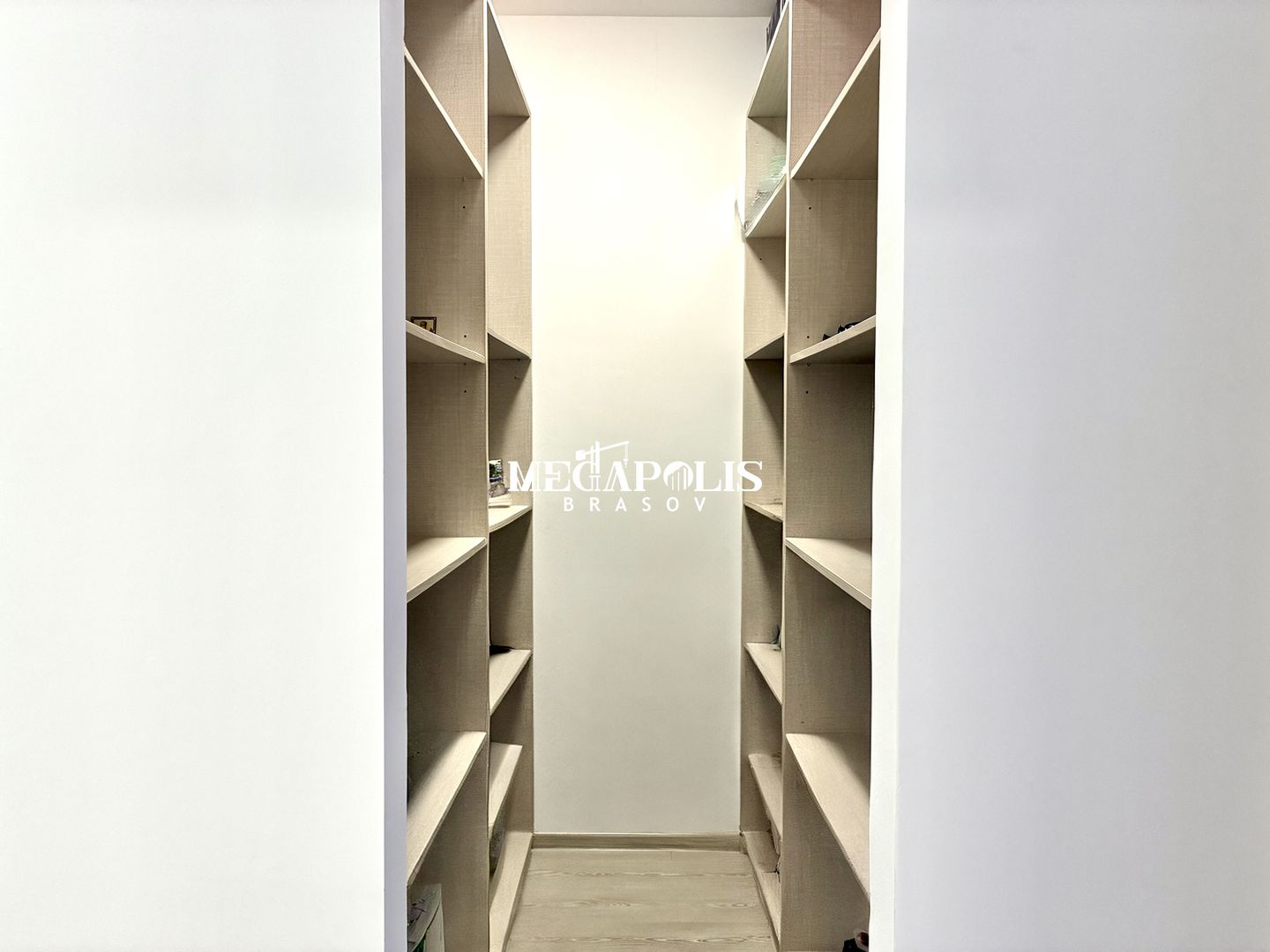 3 Camere / Decomandat / Isaran / Parcare / Credit - Poză 4