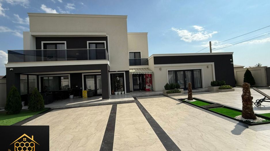 Vila Luxury cu piscina – Selgros Craiova | Comision 0% - Poză 1