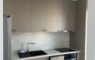 | Apartament cu 2 camere | Bloc nou | Etaj intermediar | Cartierul Plopilor |