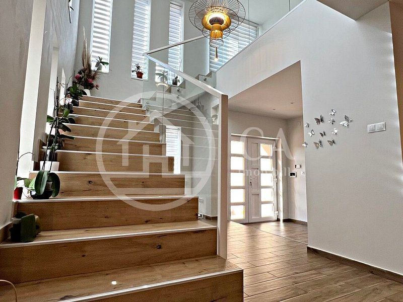 Casa de vanzare cu 5 camere in Santandrei, Oradea - Poză 8