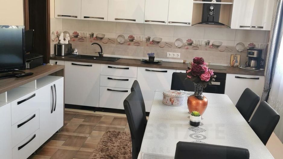 Casa individuala cu garaj 60 mp si teren+gradina 2650 mp in Porumbacu - Poză 11