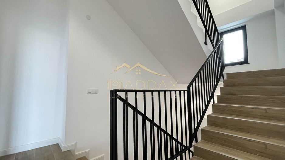 Spatiu comercial ***Prima Inchiriere*** // Victoriei - Poză 32